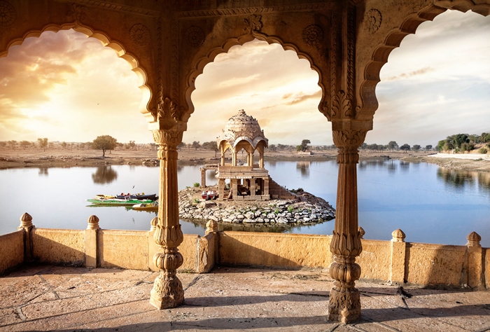 Lago Gadi Sagar, Jaisalmer, Rajasthan, India
